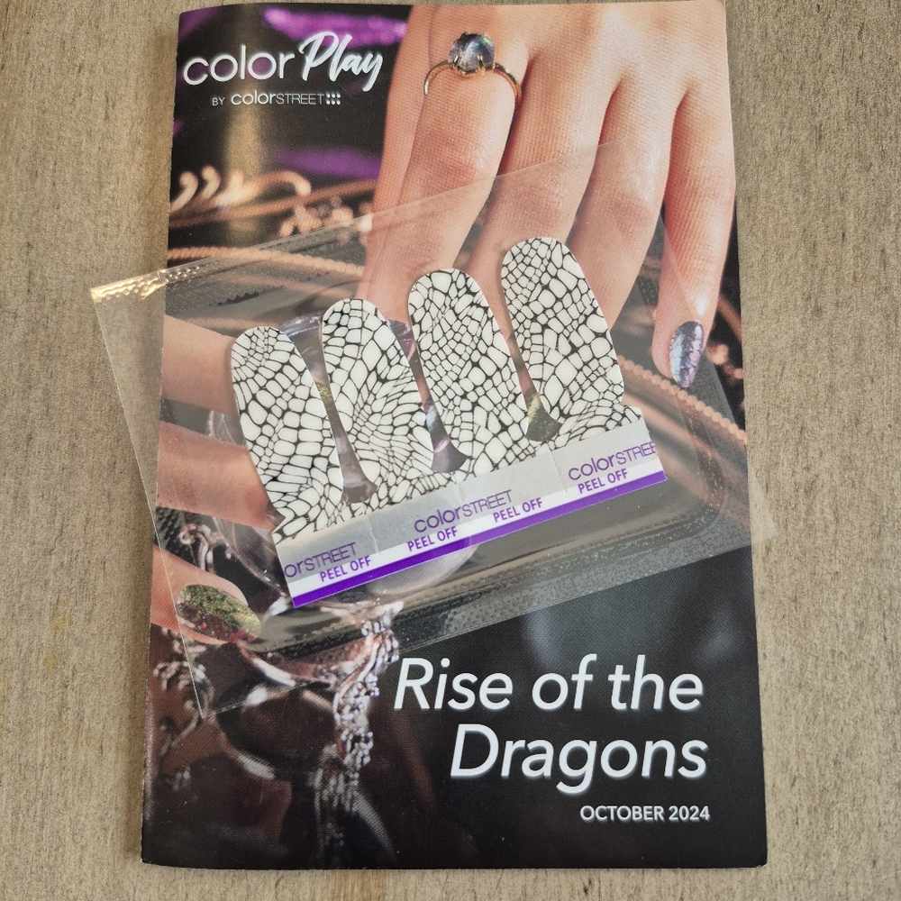 Color Street Nail Polish Strips - Sacred Scales - Accent Strips
